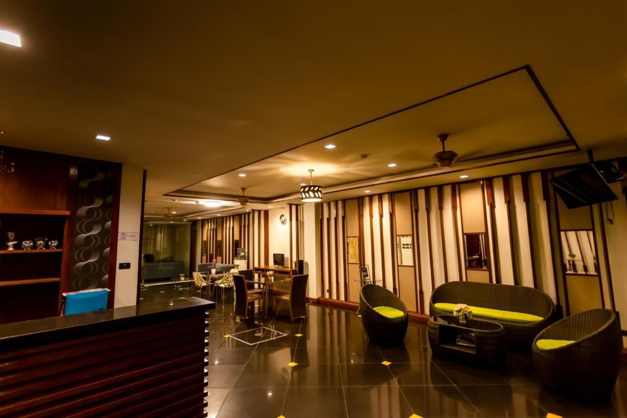Honey Boutique Hotel Pattaya Buitenkant foto